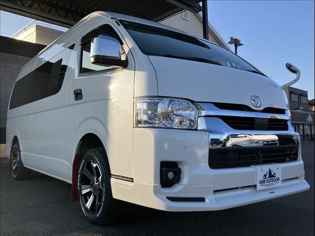 TOYOTA HIACE VAN 4WD 2022 Image 31