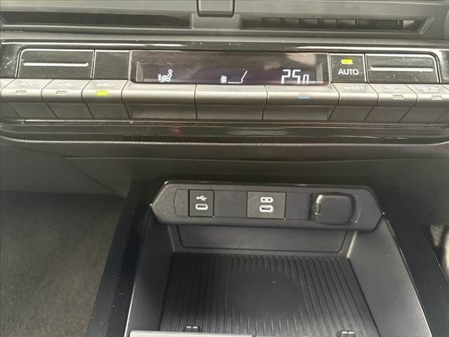 TOYOTA PRIUS 2023 Image 31