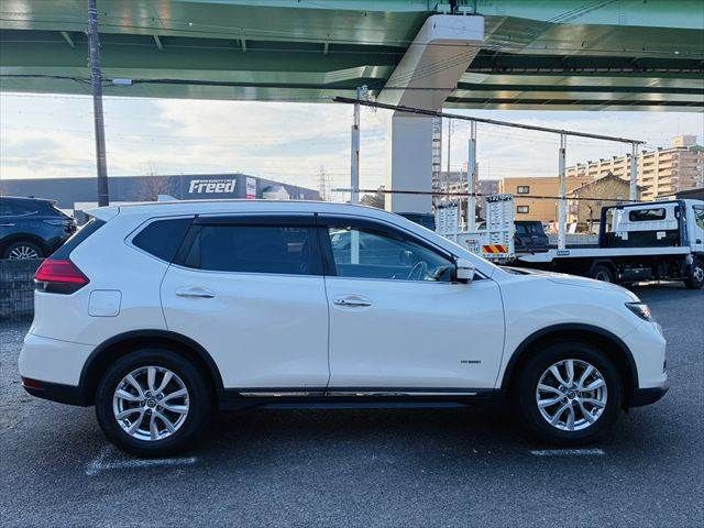 NISSAN X-TRAIL HYBRID 4WD 2018 Image 31