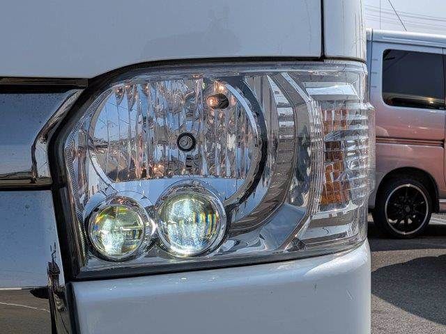 TOYOTA REGIUSACE VAN 4WD 2019 Image 31