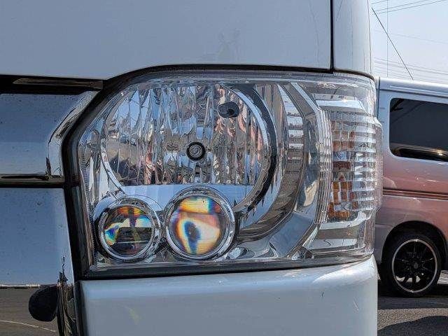 TOYOTA REGIUSACE VAN 4WD 2019 Image 31