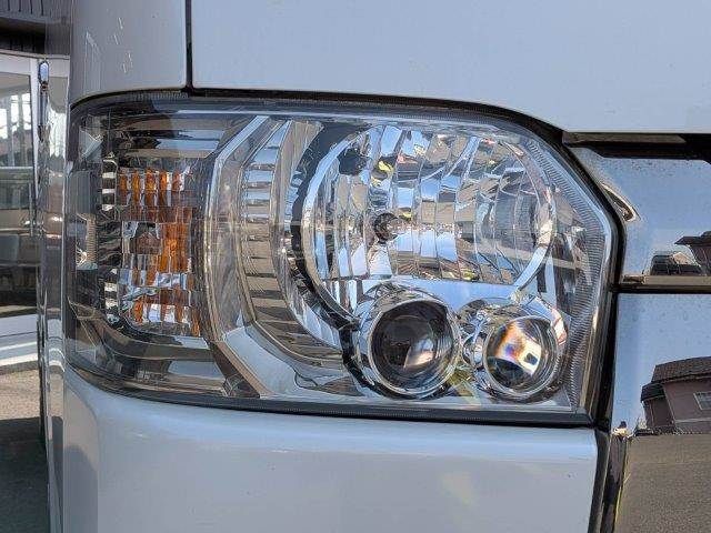 TOYOTA REGIUSACE VAN 4WD 2019 Image 31