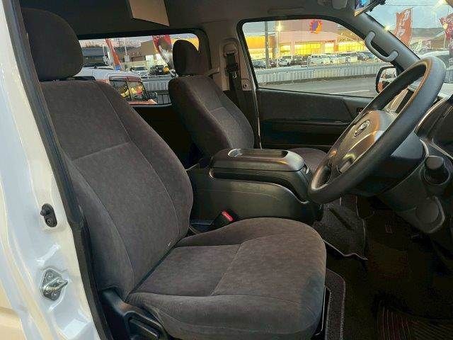 TOYOTA HIACE WAGON 2015 Image 31