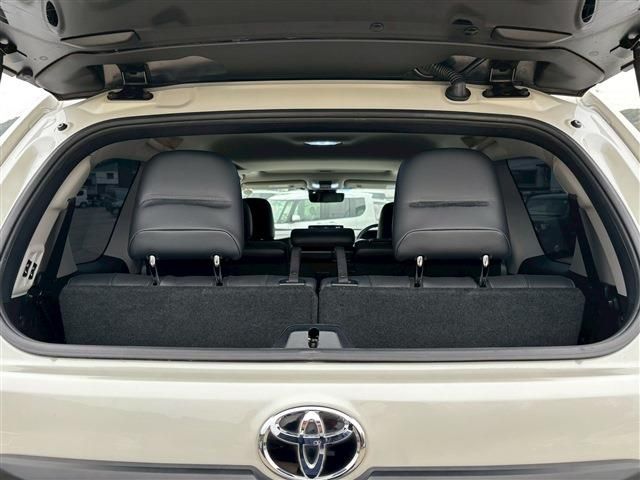 TOYOTA LANDCRUISER PRADO 2023 Image 31