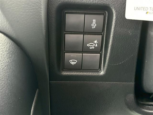 TOYOTA LANDCRUISER PRADO 2023 Image 31