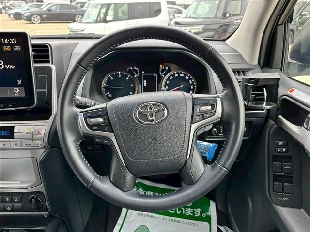 TOYOTA LANDCRUISER PRADO 2023 Image 31