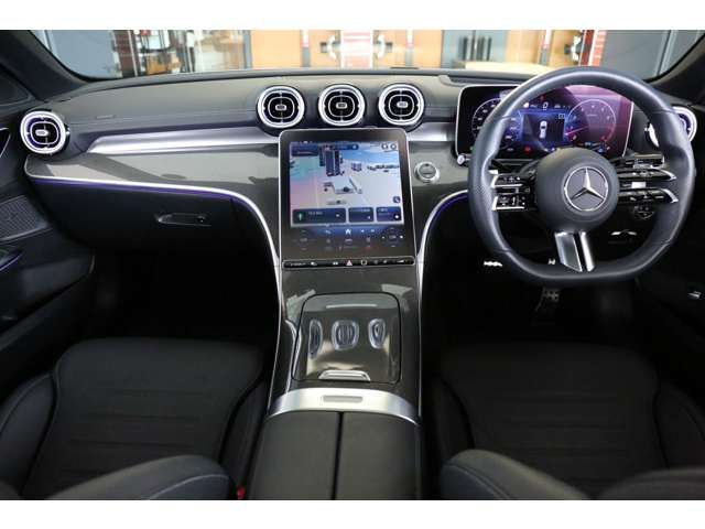 MERCEDES BENZ C CLAS 2025 Image 31