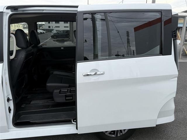 NISSAN SERENA  WG 2025 Image 31