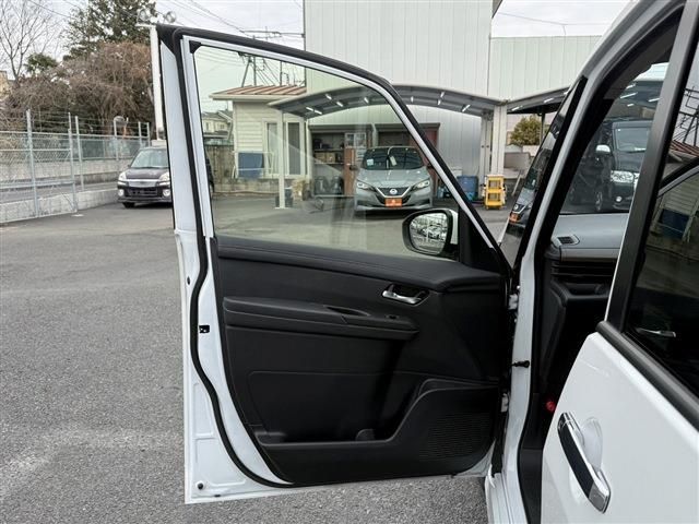 NISSAN SERENA  WG 2025 Image 31