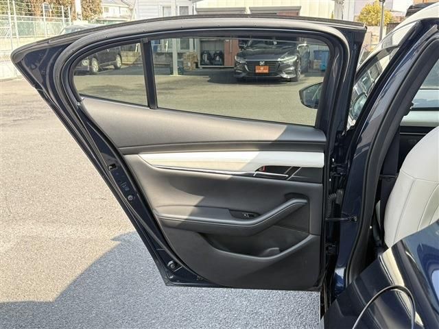 MAZDA 3 SEDAN 2021 Image 31