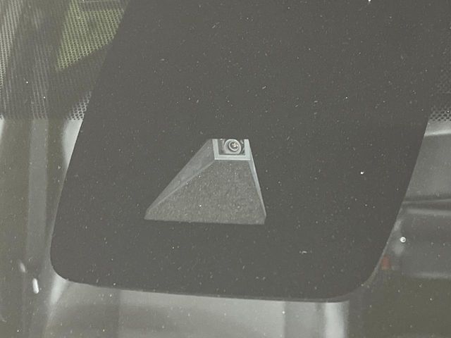 TOYOTA COROLLA CROSS HYBRID 2023 Image 31