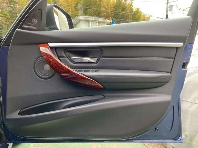 ALPINA B3 TOURING 2016 Image 31