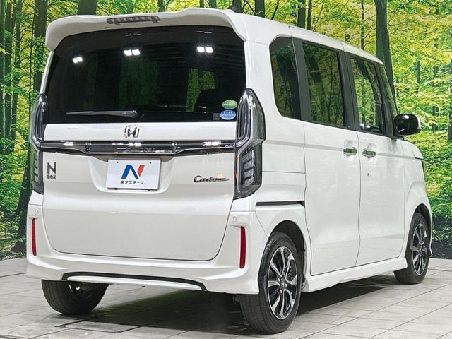 HONDA N BOX CUSTOM 2017 Image 31