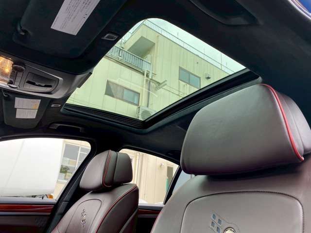 ALPINA B5 LIMOUSINE 2012 Image 31