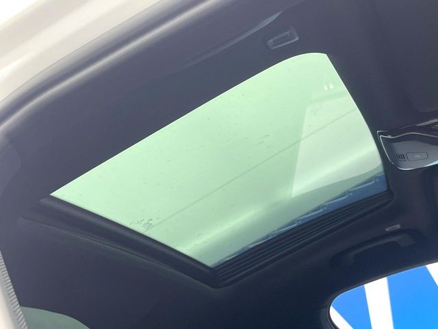 BMW 7SERIES 2016 Image 31