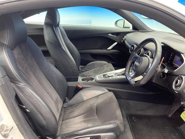 AUDI TT COUPE 2016 Image 31