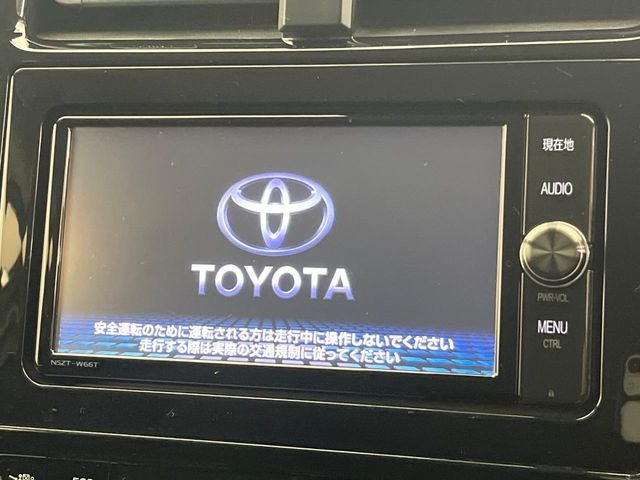 TOYOTA PRIUS 2017 Image 31