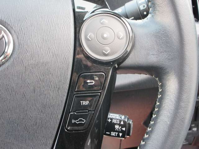 TOYOTA PRIUS ALPHA 2016 Image 31