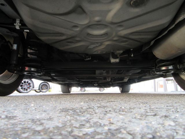 TOYOTA PRIUS ALPHA 2016 Image 31