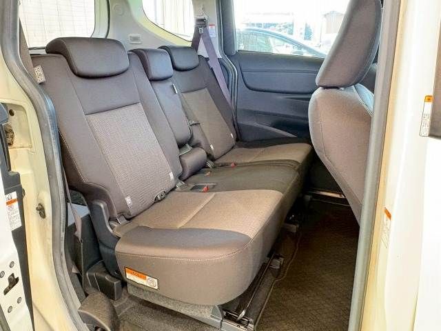 TOYOTA SIENTA 2019 Image 31