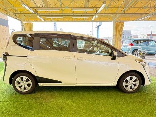 TOYOTA SIENTA 2019 Image 31