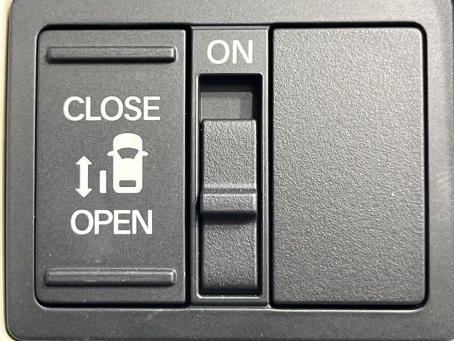 HONDA N BOX 2025 Image 31