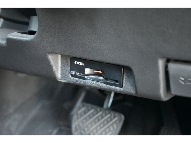 NISSAN LEAF 2021 Image 31