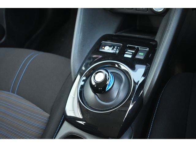 NISSAN LEAF 2021 Image 31