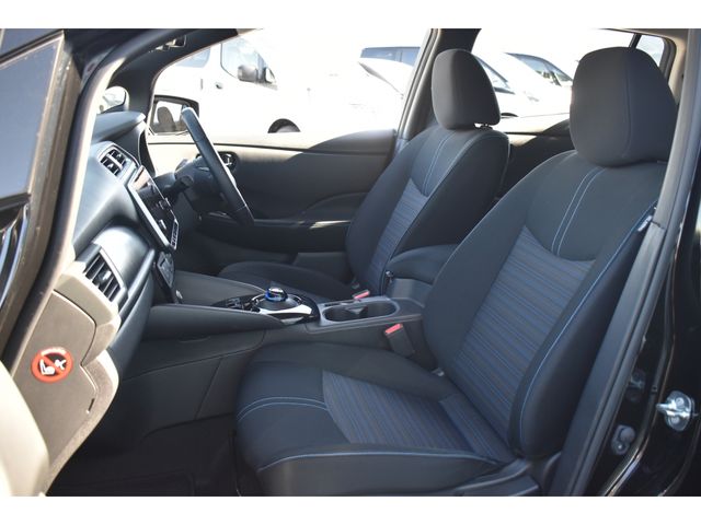 NISSAN LEAF 2021 Image 31