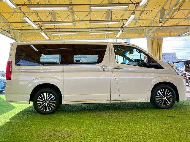 TOYOTA GRANACE 2020 Image 31