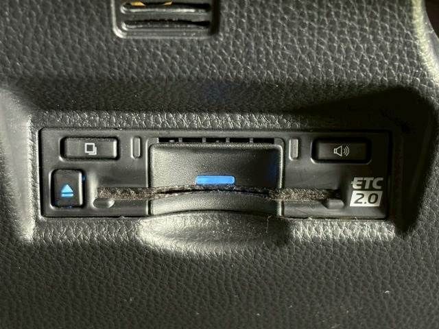 TOYOTA VOXY HYBRID 2023 Image 31