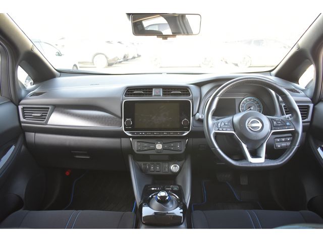 NISSAN LEAF 2021 Image 31