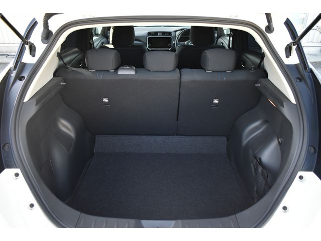 NISSAN LEAF 2021 Image 31