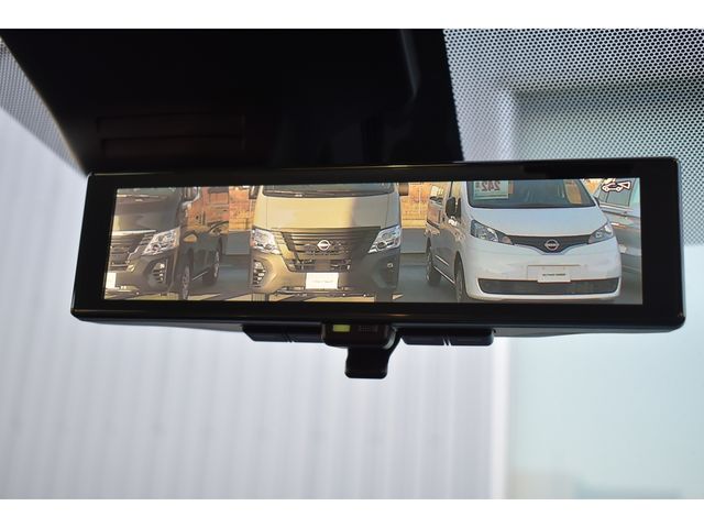 NISSAN LEAF 2024 Image 31