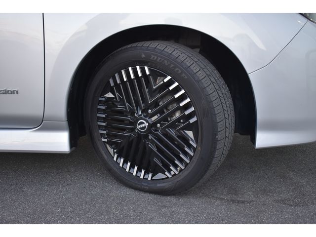 NISSAN LEAF 2024 Image 31