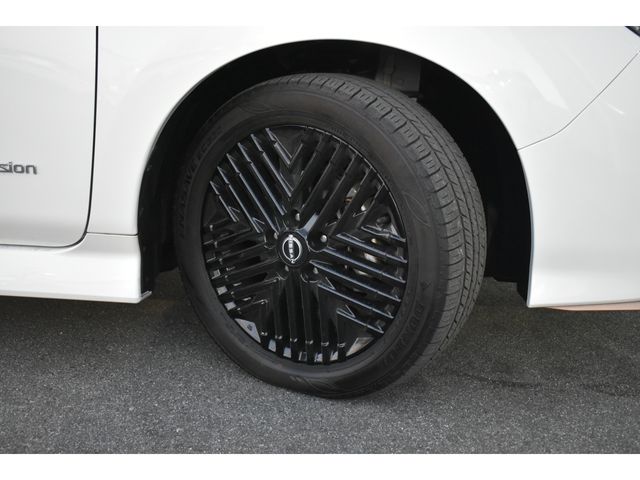 NISSAN LEAF 2024 Image 31