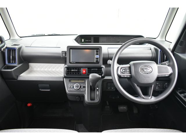 DAIHATSU TANTO 2022 Image 31