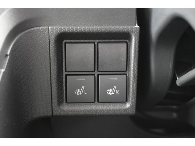 DAIHATSU TANTO 2022 Image 31