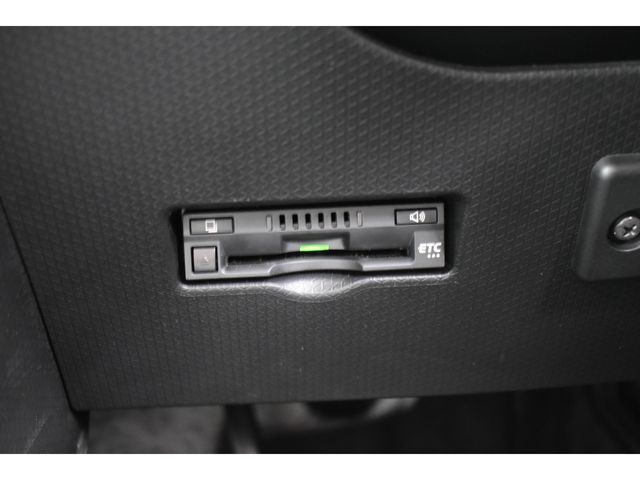 DAIHATSU TANTO 2022 Image 31