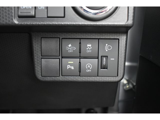 DAIHATSU TANTO 2022 Image 31