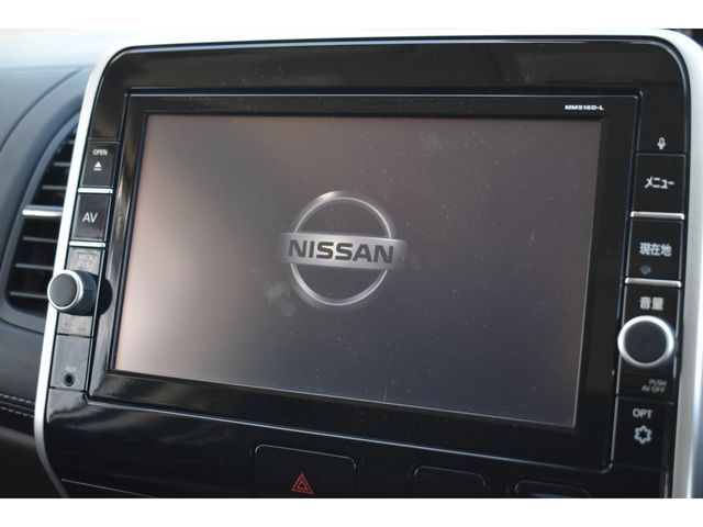 NISSAN SERENA  S-HYBRID 2017 Image 31