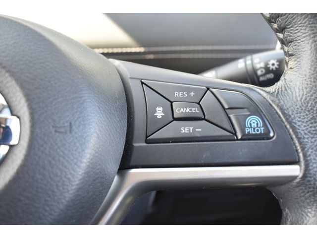 NISSAN SERENA  S-HYBRID 2017 Image 31