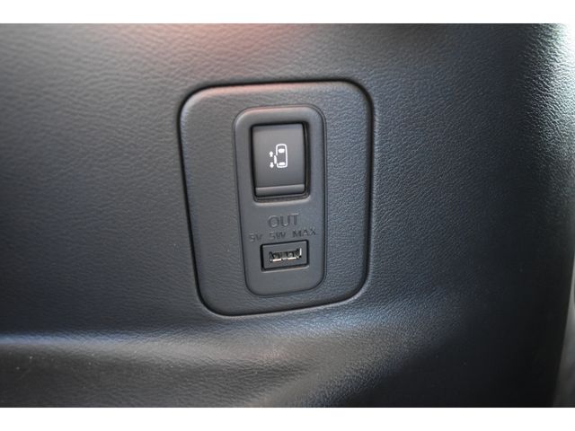 NISSAN SERENA  S-HYBRID 2017 Image 31