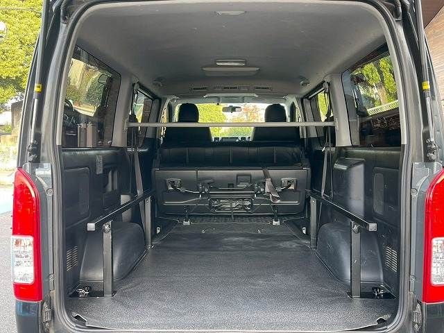 TOYOTA HIACE VAN 2WD 2017 Image 31