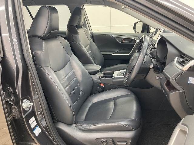 TOYOTA RAV4 HYBRID 4WD 2020 Image 31