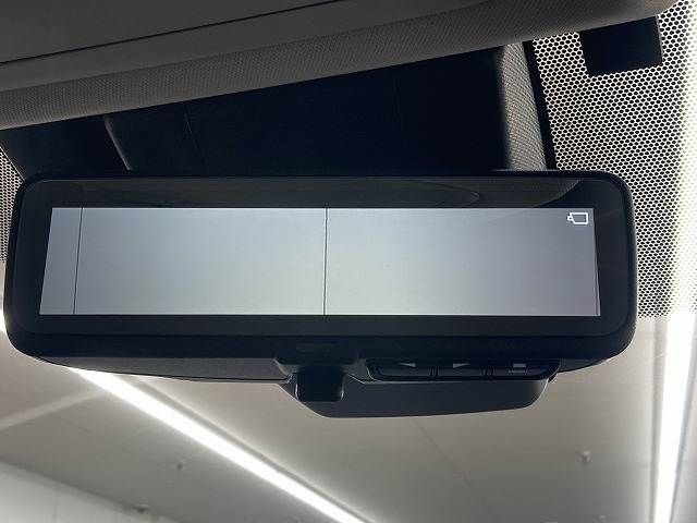 TOYOTA RAV4 HYBRID 4WD 2020 Image 31