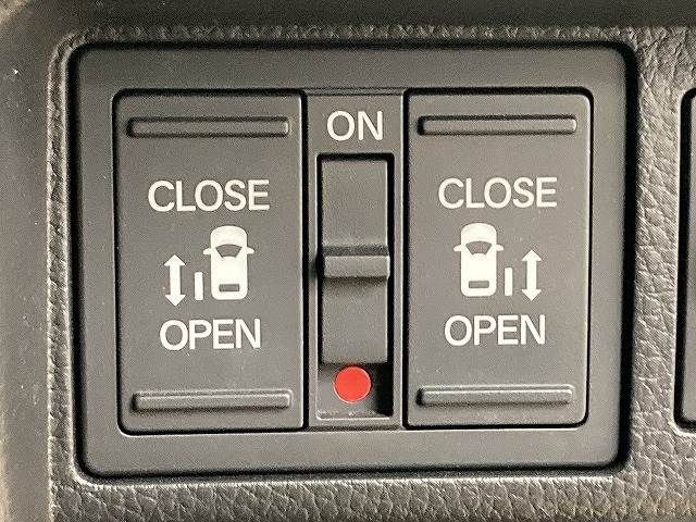 HONDA STEPWAGON E:HEV SPAD 2023 Image 31