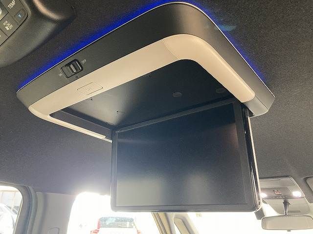 HONDA STEPWAGON E:HEV SPAD 2023 Image 31