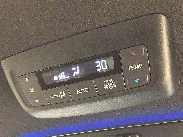 HONDA STEPWAGON E:HEV SPAD 2023 Image 31