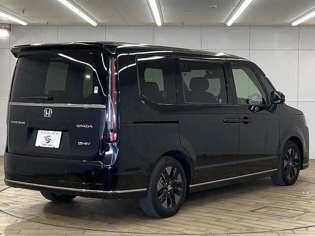 HONDA STEPWAGON E:HEV SPAD 2023 Image 31